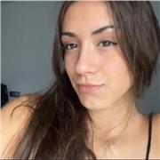 Profesora de apoyo escolar y cuidado de niños de primaria. Asignaturas: matemáticas, inglés, ciencias sociales y naturales